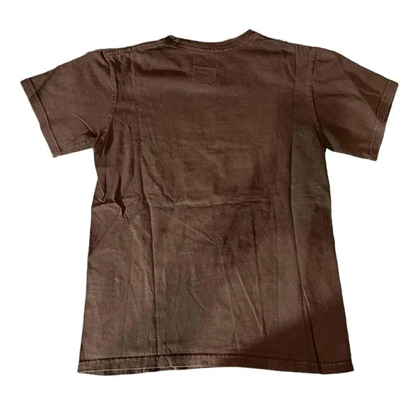 Allergic To Cities Brown "Allergic To Winter" Short Sleeve Graphic T-Shirt Small - Picture 3 of 3